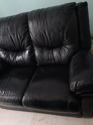 Leather sofas used, 2-seater and 3-seater set