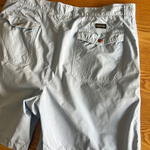 Henry Cottons turquoise bermuda shorts like new, size 48