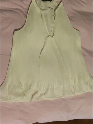 Zara sleeveless top ecru like new, size L