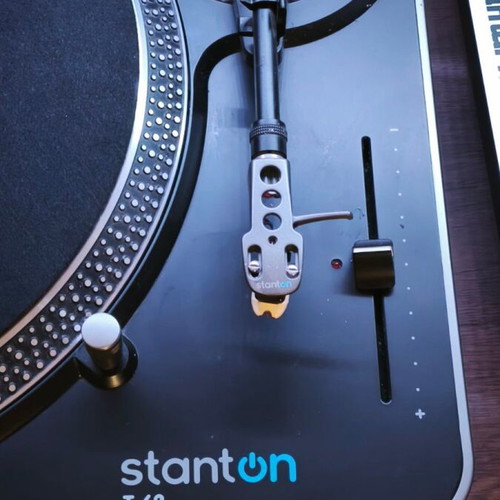 Stanton T.62 direct drive πικάπ σαν καινούργιο με Stanton 500.V3 και κάλυμμα