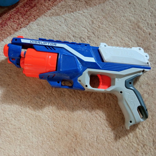 Children's air rifle like new with foam bullets