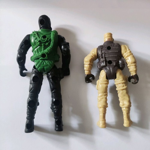 Military battle figures used in very good condition