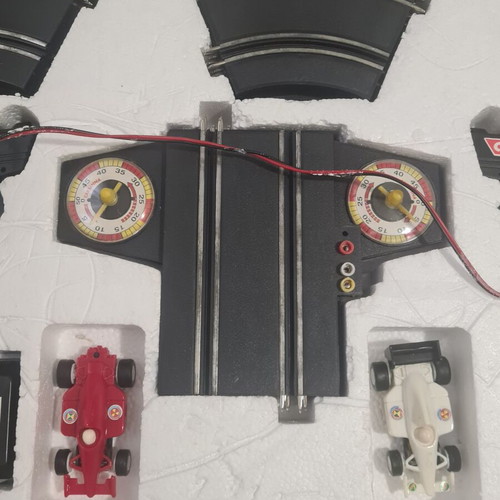 Carsenna battery-operated slot car track vintage set used, 80s