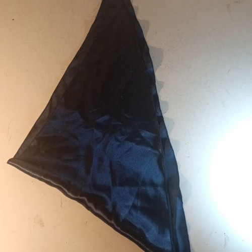 Silk scarf like new, blue, suitable for parade