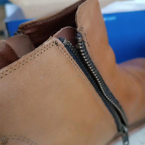Leather men's ankle boots new, size 43, beige