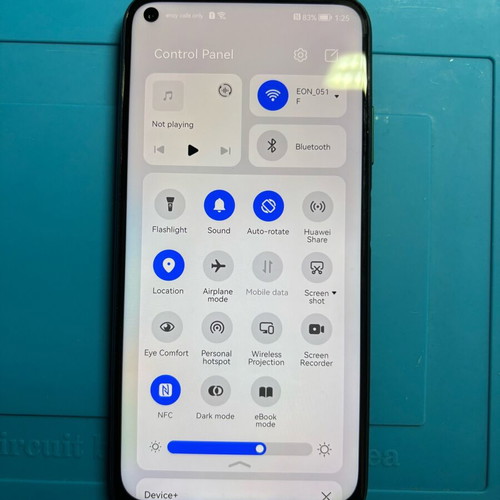 Huawei P40 Lite Emerald Green σαν καινούργιο με tempered glass