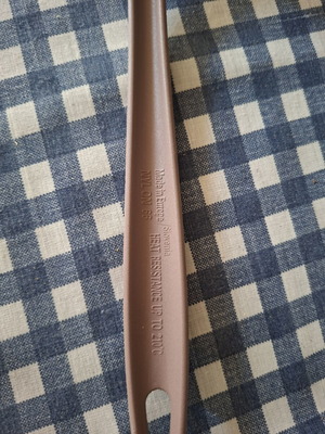Durable pasta spoon up to 210 degrees Celsius, 31 cm