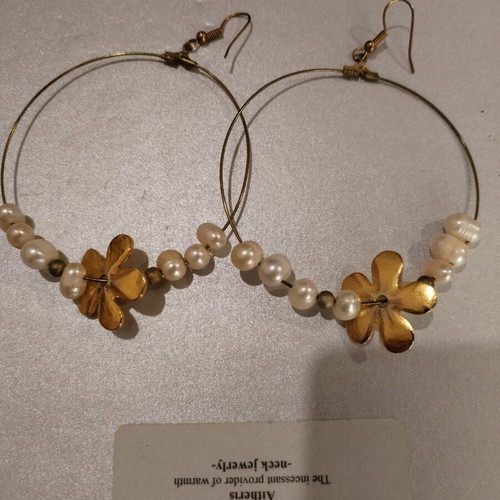 Impressive earrings like new