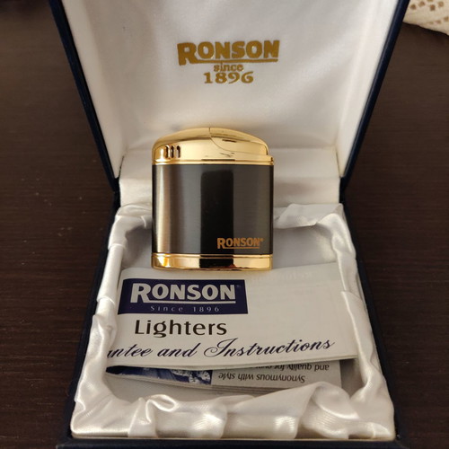 Ronson Comet 200 lighter new, brown and gold with box