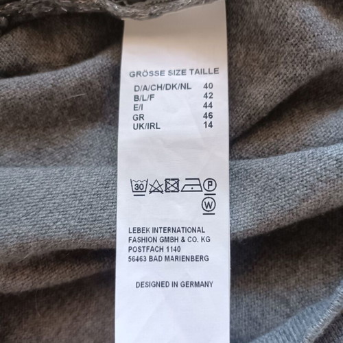 Women's knitted sweater gray like new, sizes L to XXL