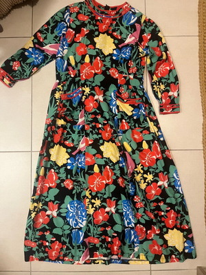 Karavan Mickey’s dress printed like new, with belt and large pockets