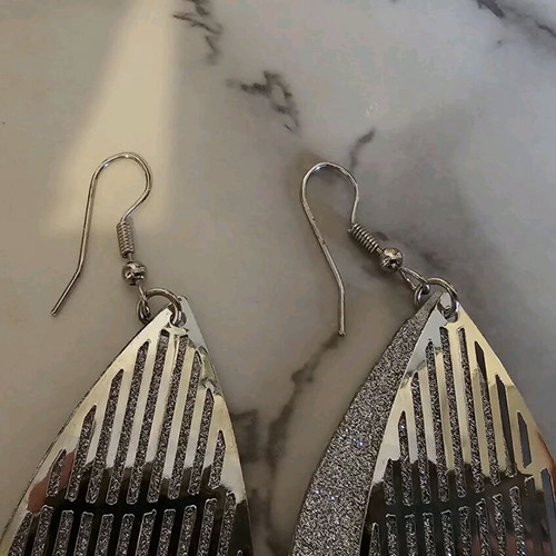 Earrings new, silver color, copper and acrylic