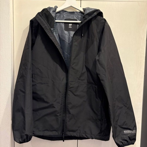 H&M Waterproof Shell Jacket Size M Like New Black