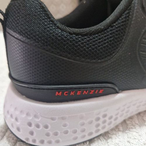 McKenzie Bevin 2.0 women's lightweight sneakers, black and white