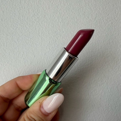 Clinique Pop Shine longwear lipstick plum pop like new