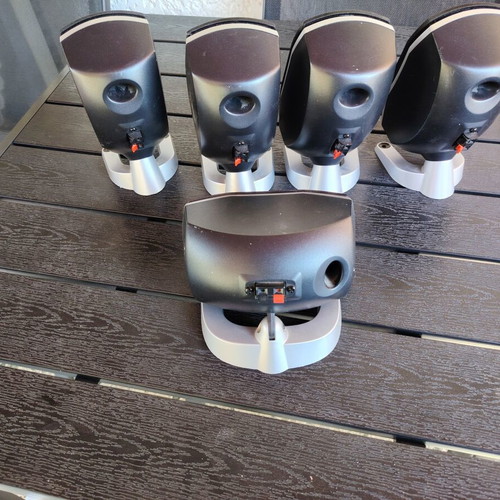 Logitech Z5500 Digital 5.1 speaker system used