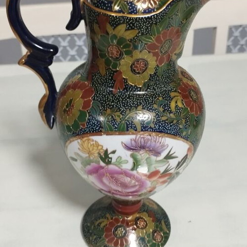 Limoges decorative jug like new with floral and gold details