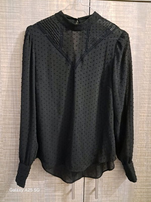Sheer blouse with buttons covers like new, black, size S