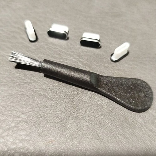Mobile Charging Port Covers type-c new, set of 4 with cleaning brush