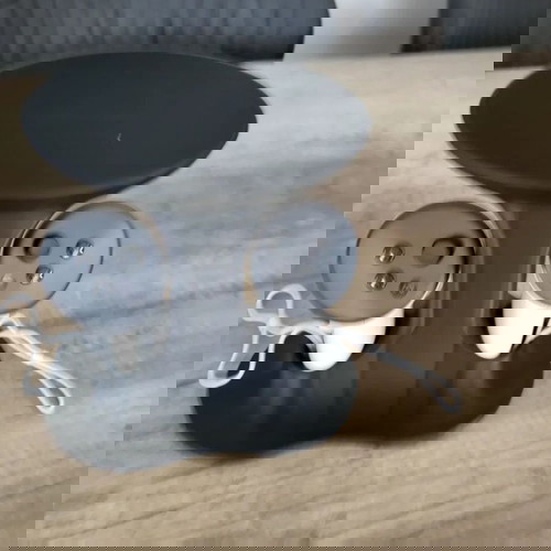 Βάση Αποθήκευσης για Quest 3, 3s και Quest 2 κατόπιν παραγγελίας