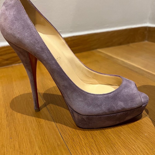 Louboutin purple lilac pumps used size 40