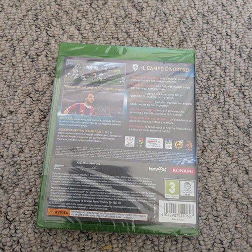 Pro Evolution Soccer 2015 Day One Edition Xbox One game brand new