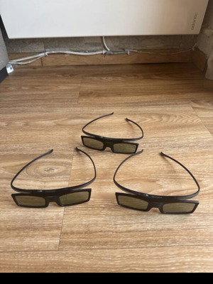 3D glasses
