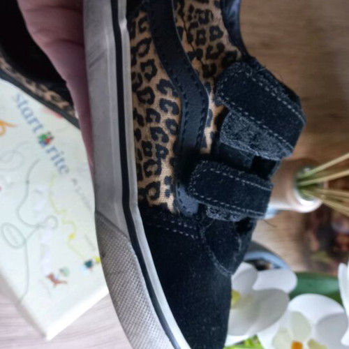Vans kids shoes used leopard pattern in good condition