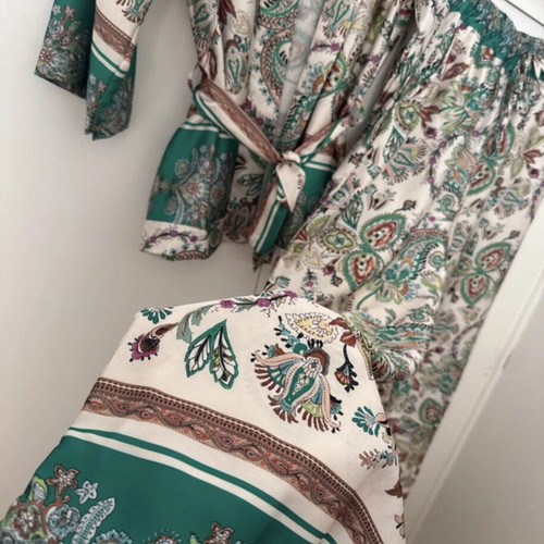 Set with pants multicolor, new
