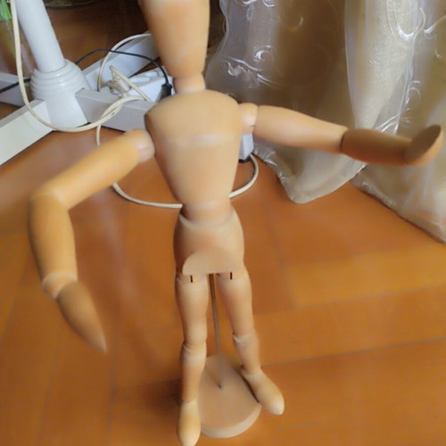 Wooden mannequin with joints used