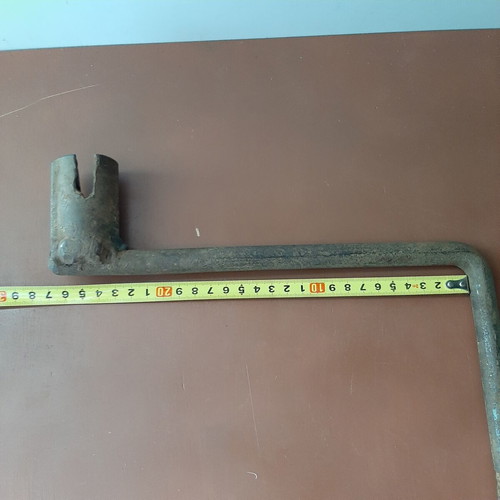 Malkotsi Machine Iron Crank Used