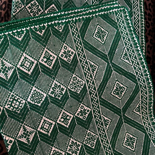 Handmade woven blankets like new, set of 2, wool