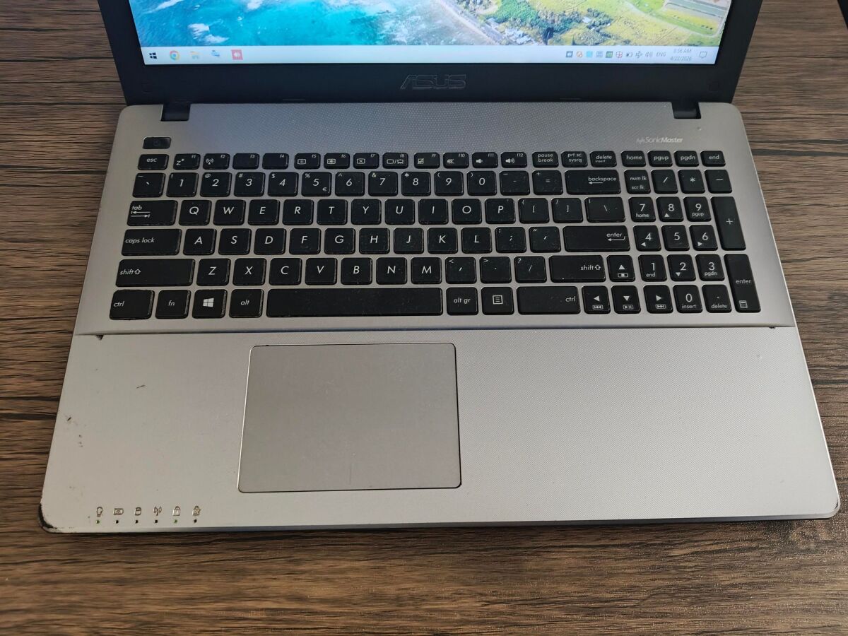 Asus X550 used laptop with Intel Core… - € 200,00 - Vendora.cy