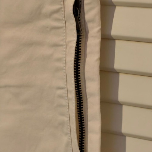G.F Ferre fabric white pants like new size M