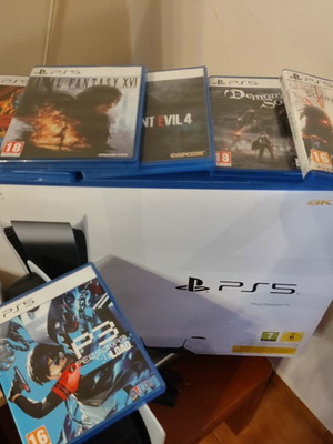 Sony PlayStation 5 Disc Edition 852GB like new with games and controller