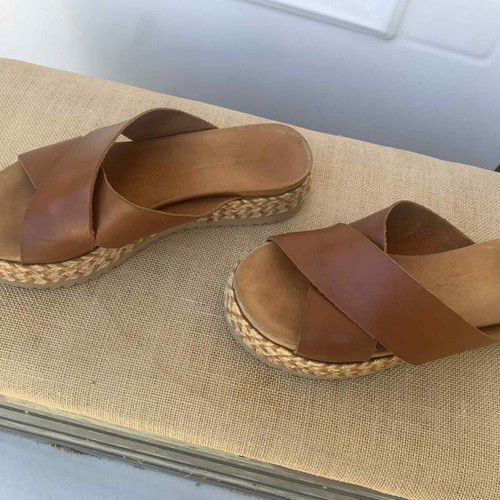 Fratelli Robinson flatforms used, brown, size 39