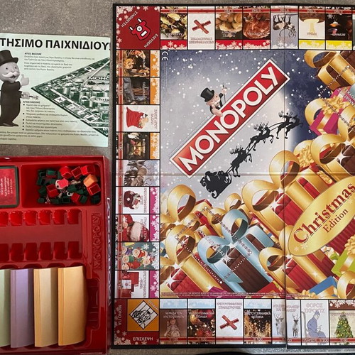 Monopoly Christmas Edition like new