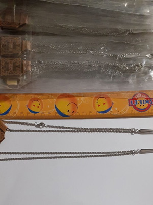 Pack of 200 silver metal pendants