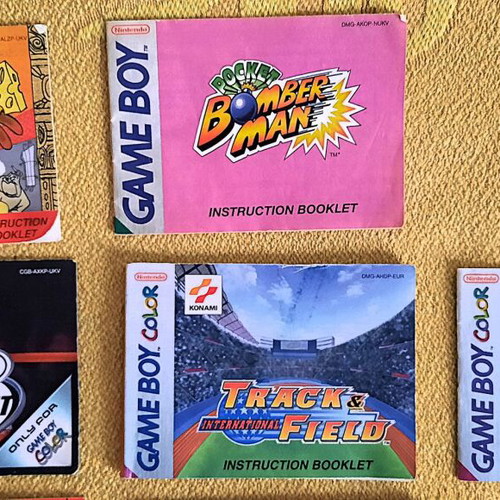 Gameboy Color used with 34 games, 7 manuals and Action Replay Pro