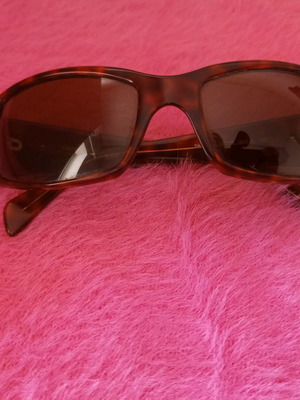 DKNY women's vintage sunglasses used, acetate frame