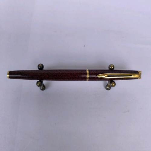 Waterman Hemisphere rollerball with red lacquer used