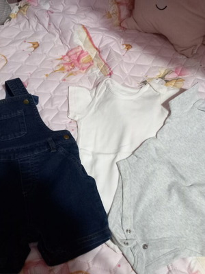Marks and Spencer romper set size 6-9 months like new