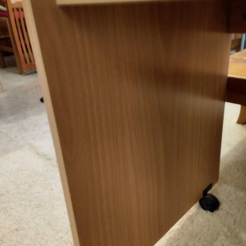 Desk with sliding shelf in walnut color Neoset like new