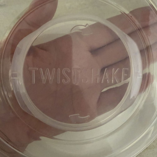 Baby plate Twistshake non-slip like new