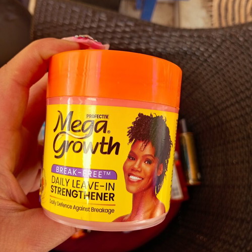 Mega Growth Leave-In Curls new