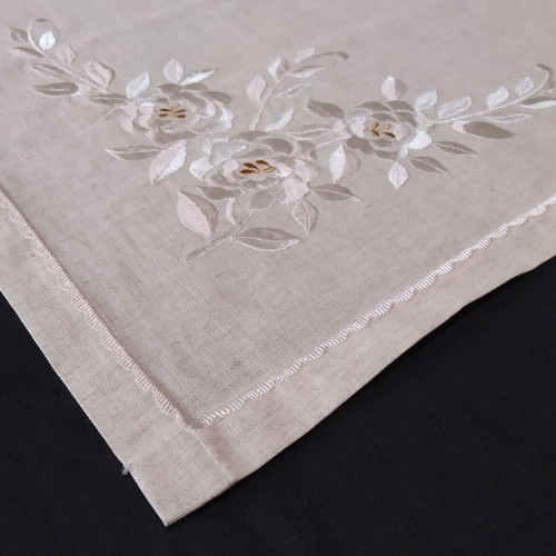 Set of 3 table linens with machine embroidery like new