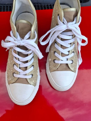 Fiorucci sneakers used, gold, size 38 with internal heel