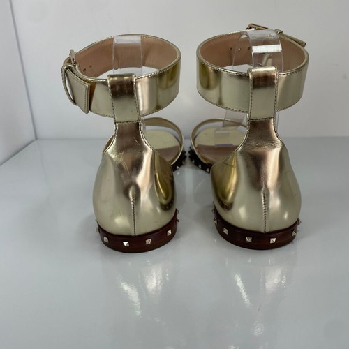 Valentino Garavani Rockstud leather sandals used, gold, size 38