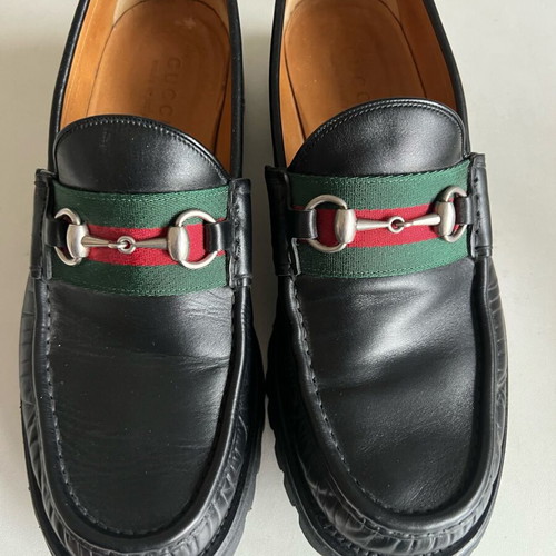 Gucci elegant black leather shoes like new, size 43.5