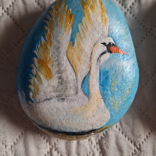 Set of 2 hand-painted stones